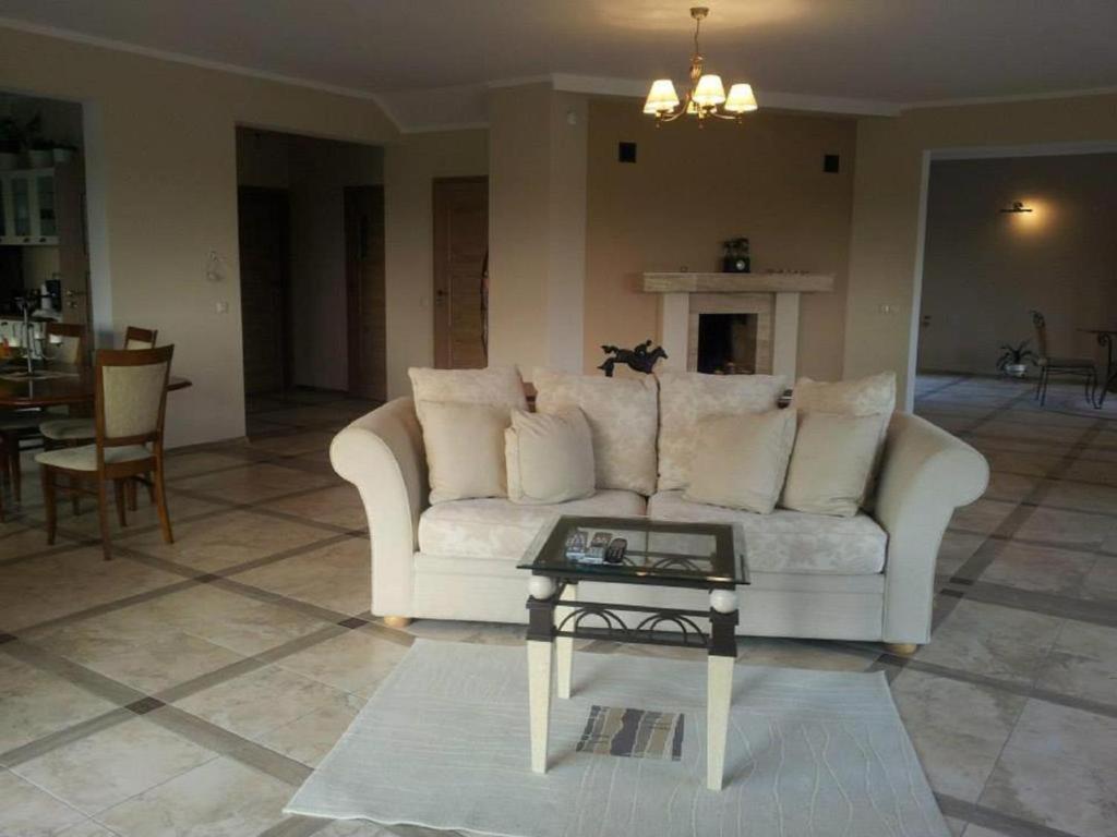Villa Cheval Aukštadvaris Zewnętrze zdjęcie